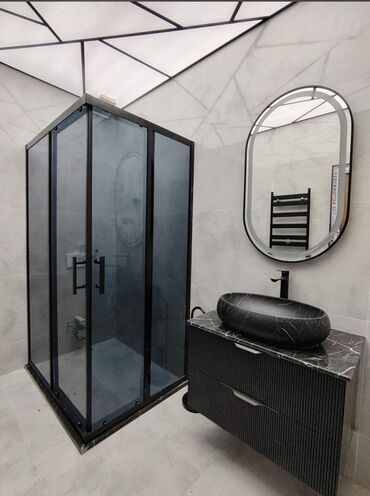 Duş kabinaları, arakəsmələr: Arakəsmə, Künc üçün — 10