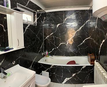 Продажа коттеджей и домов: Продаётся дом 6соток,под бизнес или для жилья По адресу г.Балыкчы,ул — 7