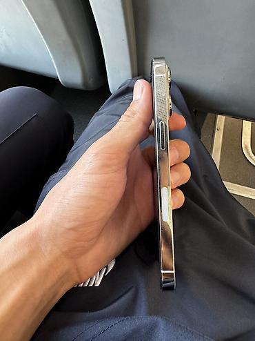 iphon 14 pro: IPhone 13 Pro, Б/у, 256 ГБ, Белый, Чехол, 78 % — 3