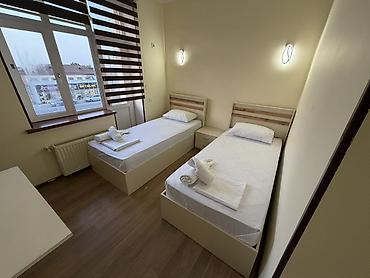 xacmazda kiraye evler 2025: 🏨 OSKAR OTEL — QUBANIN MƏRKƏZİNDƏ! Qubada rahat və münasib qiymətə — 2
