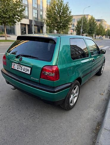 салон на гольф 4: Volkswagen Golf: 1992 г., 1.8 л, Автомат, Бензин, Хэтчбэк — 3