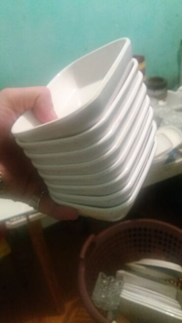 Digər dəstlər və servizlər: Bular satilir razilaşma yolu ikə qab qacaq dekorlar — 4