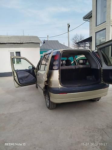 Toyota: Toyota Raum: 2002 г., 1.5 л, Автомат, Бензин — 5