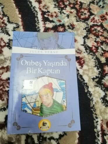 Bədii ədəbiyyat: Uşaq və gənclər üçün 4 kitabdan ibarət dəst - Erich Kästner – “Uçan — 8
