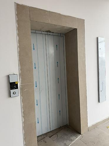 Коммерциялык мүлк: Кеңселерди сатуу 248 м², Ремонтсуз, Бизнес борбор, 5 кабат — 5
