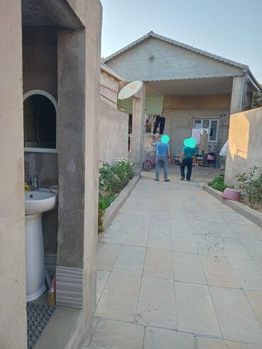Həyət evləri və villaların satışı: Əmircan qəs. 4 otaqlı, 200 kv. m, Yeni təmirli — 2
