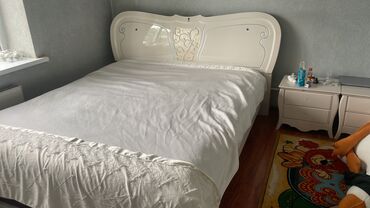 мебель белая: Подам спальный гарнитур