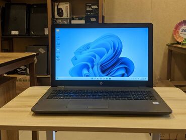 HP: HP Pavilion, 15.6 ", Intel Core i3, 128 GB