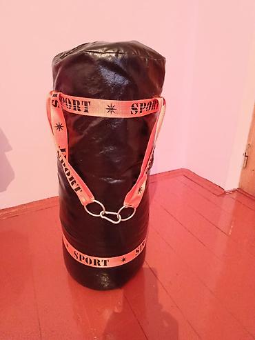boks kisəsi: Boks üçün asılqan zərbə kisəsi - Material: qara rəngli süni dəri — 2