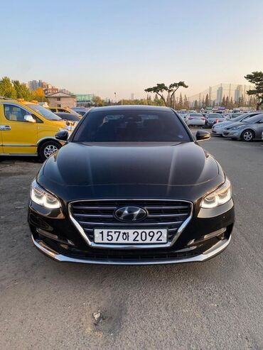 срочно продать машину: Hyundai Grandeur: 2019 г., 3 л, Автомат, Газ, Седан