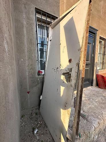 seyif qapl: Seyf qapı – 200×80 sm Seyf qapi 200/80sm 160azn Bine atciliq 1500 leli — 1