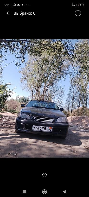 Toyota Avensis: 1998 г., Седан