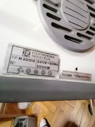 Kaloriferi: Grejalica EIDA duvaljka 2000 w ispravna
 Mirjevo — 4