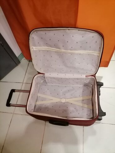 Putni koferi i torbe: Bоја - Crvena — 6