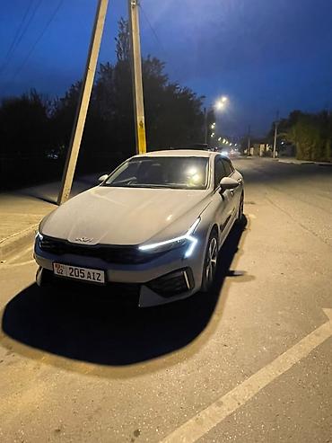 Kia: Kia K5: 2025 г., Седан — 12
