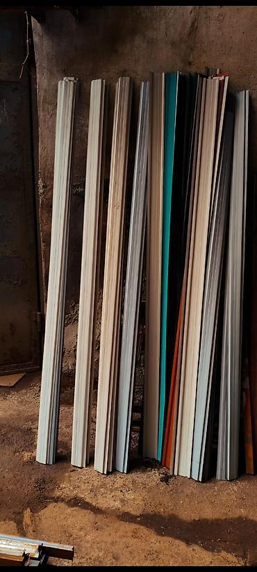 Плинтусы: PVC dekorativ plintus və künc profilləri - Material: PVC - Tətbiq — 2