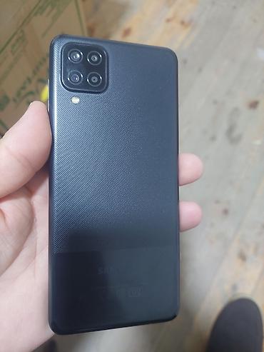 mini telfon: Samsung Galaxy A12, 64 GB, rəng - Qara, İki sim kartlı — 3