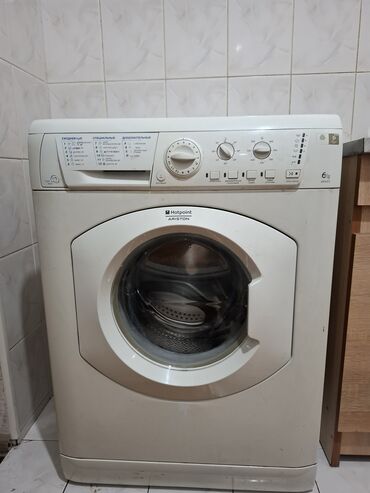 Paltaryuyan maşınlar: Paltaryuyan maşın Hotpoint Ariston, 6 kq, Avtomat, Qurutmasız, Kredit yoxdur
