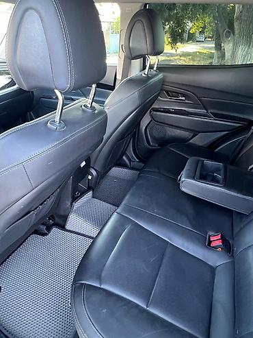 jeely coolray: Ssangyong Korando: 2021 г., 1.5 л, Автомат, Бензин, Кроссовер — 6