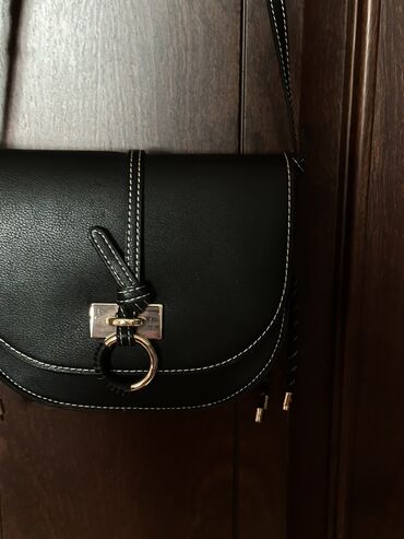 qara çanta: Zara qara canta crossbody