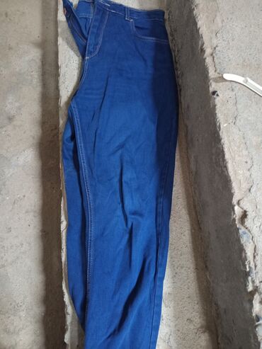 Dəstlər: Geyimlərin hər biri 50 qəpikdi. Uşaq və yeniyetmələr üçün geyimlər — 25