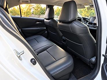 Toyota: Toyota Corolla: 2021 г., 1.8 л, Автомат, Гибрид, Седан — 7
