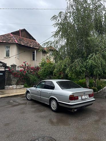 шкиф бмв: BMW 5 series: 1992 г., 2 л, Механика, Бензин, Седан — 1