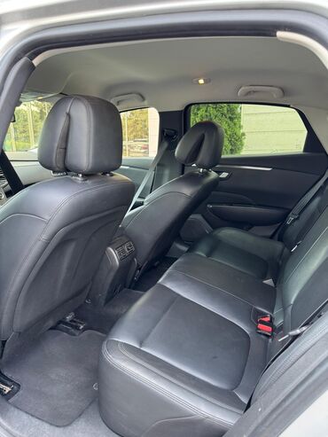 Продажа авто: Subaru Outback XT – это универсальный автомобиль, сочетающий в себе