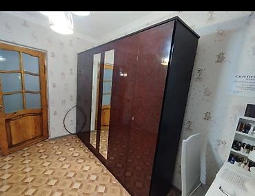 dəmir taxt: Geniş həcmli 6 qapılı qarderob dolabı - Material: qaranlıq qəhvəyi — 1
