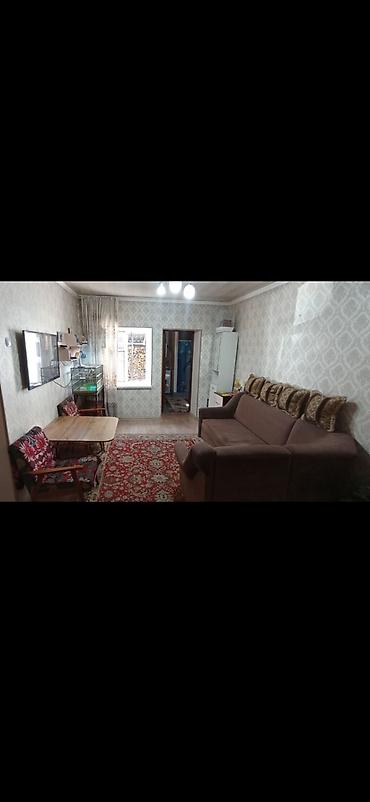 Үйлөрдү ижарага берүү: 58 м², 3 бөлмө, Чыгыш (эски) автовокзал, Чогуу жашоосу жок — 5