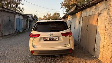 тайота хайландер 2017: Toyota Highlander: 2018 г., 3.5 л, Автомат, Бензин, Кроссовер — 4