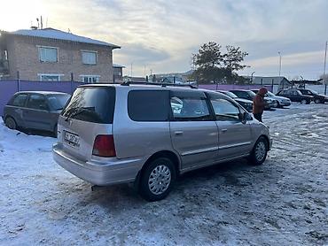 Honda: Honda Odyssey: 1995 г., Минивэн — 2