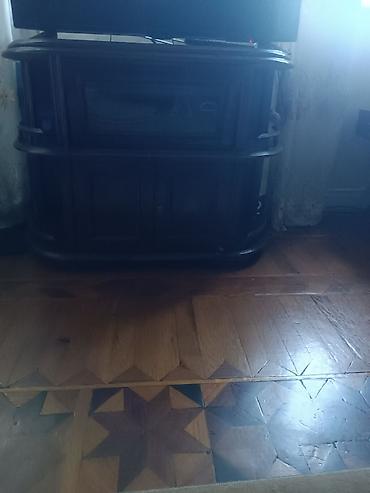 televizor alti mebel: Klassik üslubda televizor altlığı / TV tumbası - Material: bərk ağac — 1
