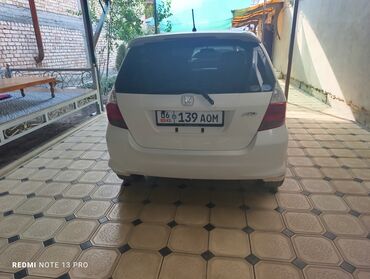 авто с последующим выкупом фит: Honda Fit: 2005 г., 1.5 л, Автомат, Бензин, Седан