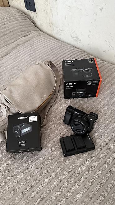 sony kamera: Продаю почти новую камеру Sony 6400+ kid объектив Состав: - Камера — 7