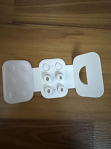 airpods 2 кейс: Беспроводные наушники-вкладыши, Apple, Б/у — 7