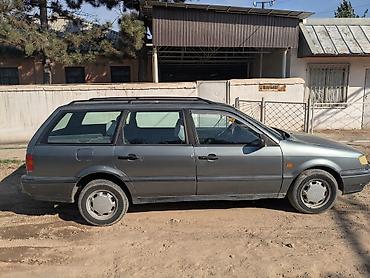 Volkswagen: Volkswagen Passat Variant: 1994 г., Универсал — 2
