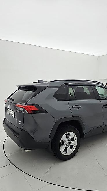 Toyota: Toyota RAV4: 2019 г., 2.5 л, Автомат, Бензин, Кроссовер — 7
