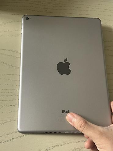 wifi sazz: Ipad Air 2 64 GB Space gray alinanan ancaq case de saxlanib — 7
