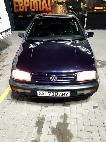 венто 1997: Volkswagen Vento: 1997 г., 1.8 л, Механика, Бензин, Седан