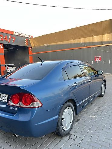 Honda: Honda Civic: 2008 г., 1.3 л, Вариатор, Гибрид, Седан — 4