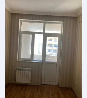 lalafo plastik qapi pencere: Plastik balkon qapi penceresi (260*174sm) 170azn Insaatcilar (8533)