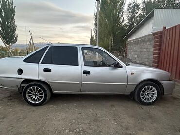 сузики машина: Daewoo Nexia: 2011 г., 1.6 л, Механика, Бензин, Седан