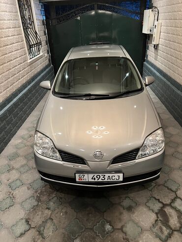 салон субару: Nissan Primera: 2005 г., 2 л, Вариатор, Бензин, Седан