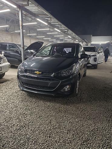 Chevrolet: Chevrolet Spark: 2019 г., 1 л, Автомат, Бензин, Хэтчбэк — 3