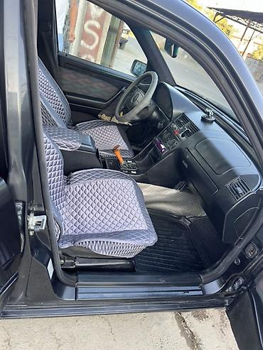 Mercedes-Benz: Mercedes-Benz C-Class: 1994 г., 1.8 л, Механика, Бензин, Седан — 5