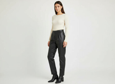 dopasowane dżinsy: Cropp, Material trousers for women, size 2XS