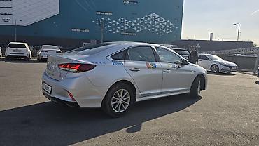 Hyundai: Hyundai Sonata: 2019 г., 2 л, Автомат, Газ, Седан — 6