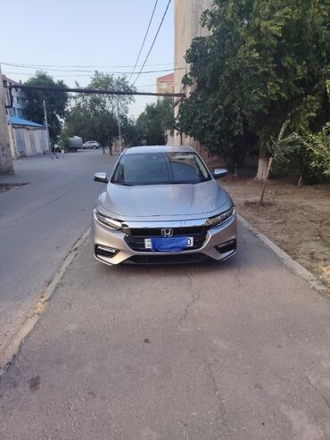 фольксваген поло 1: Honda Insight: 1.5 l | 2020 il Sedan