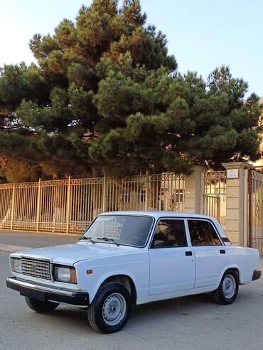 VAZ (LADA): VAZ (LADA) 2107: 1.6 l | 2007 il 65000 km Sedan